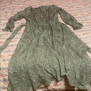 Floral Green Maxi Dress